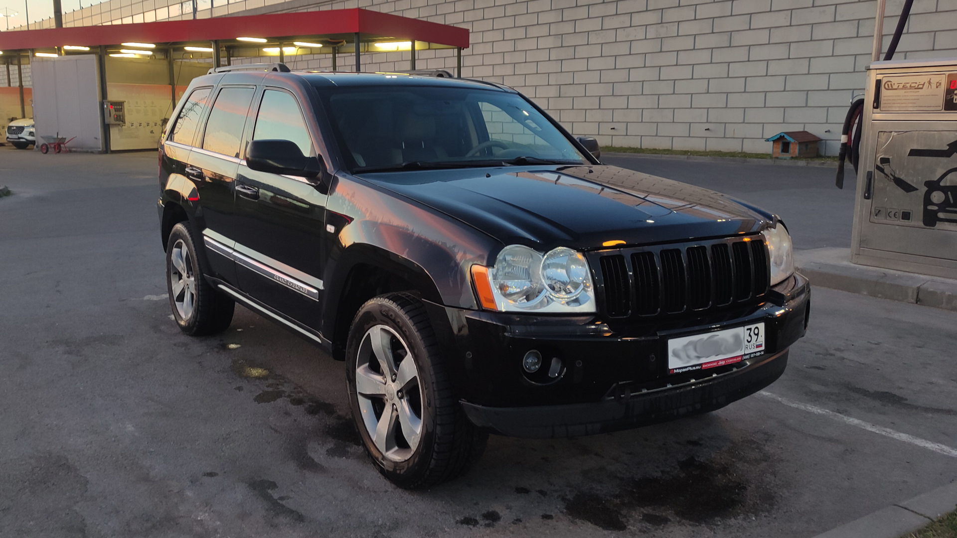 Jeep Grand Cherokee (WK) 4.7 бензиновый 2006 | лимон на DRIVE2