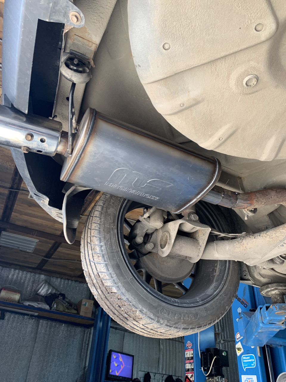 Да здравствуй приятный звук выхлопа 💨💨💨 — Lada Калина 2 хэтчбек, 1,8 л ...