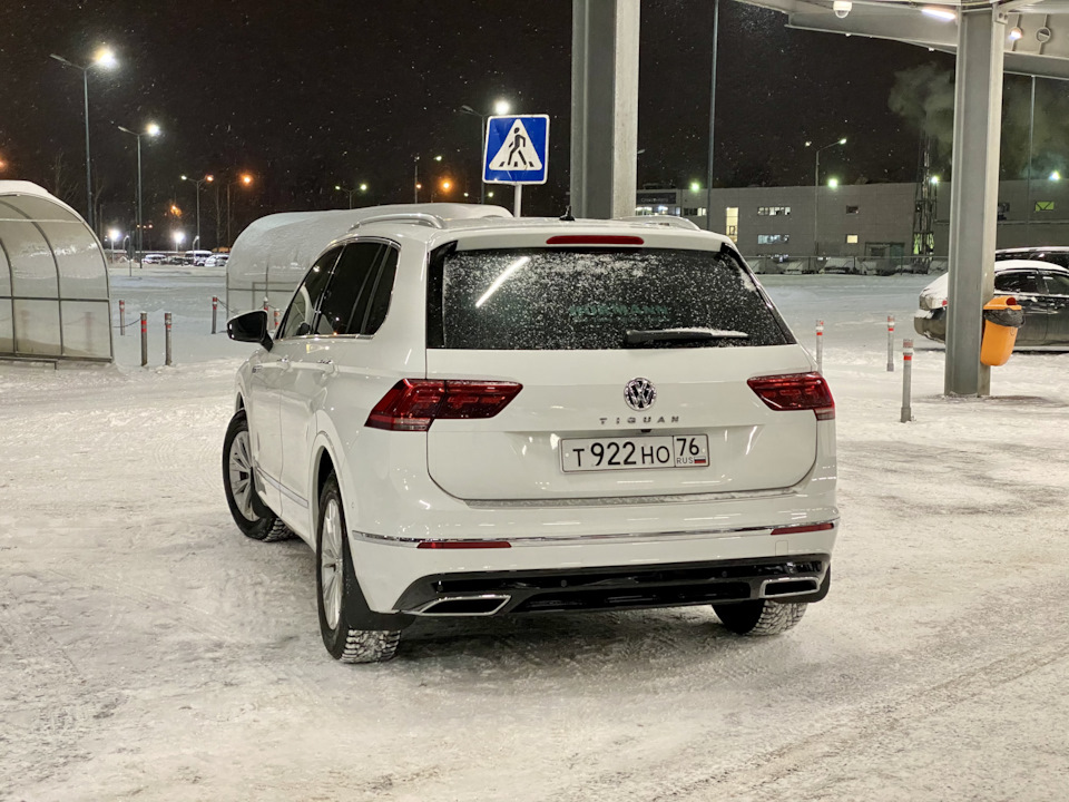 Задний бампер с двойным фальш-выхлопом установлен — Volkswagen Tiguan ...