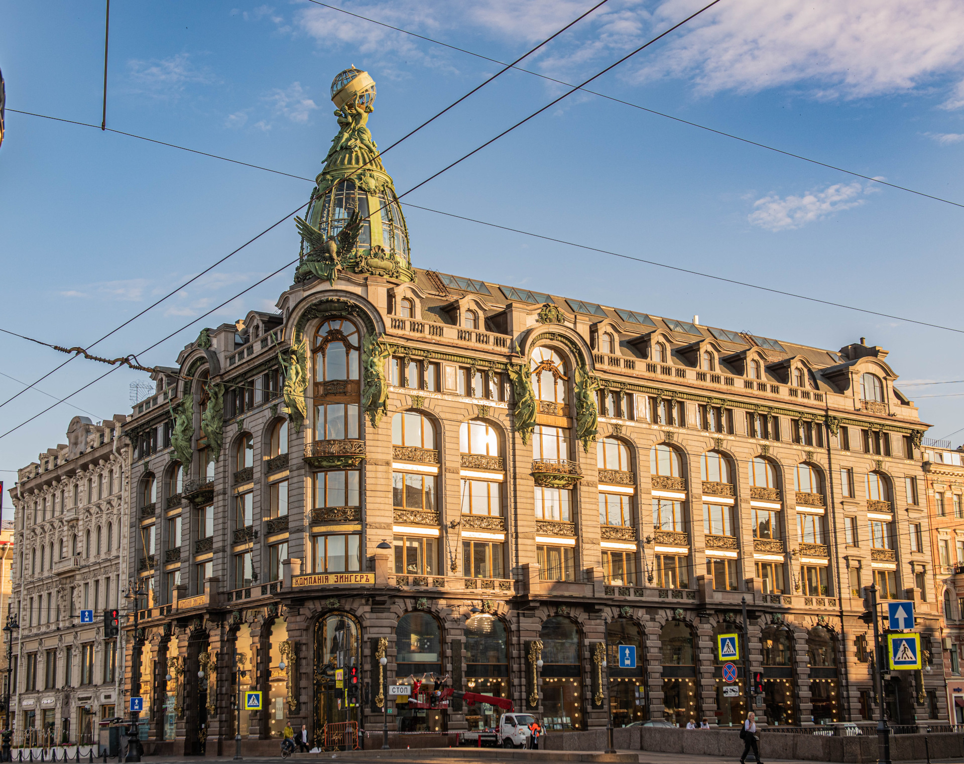 расписание автобусов до санкт петербурга. две столицы москва и спб. бесплатный санкт петербург москва. м11 питер москва. москва-санкт-петербург.