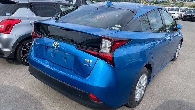 Prius PHV 2019