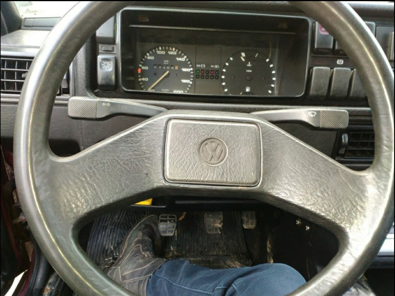 Как снять руль гольф 2 Ретроспектива рулей puZZZle '02-'22 - Volkswagen Golf Mk2, 2,8 л, 1984 года аксе