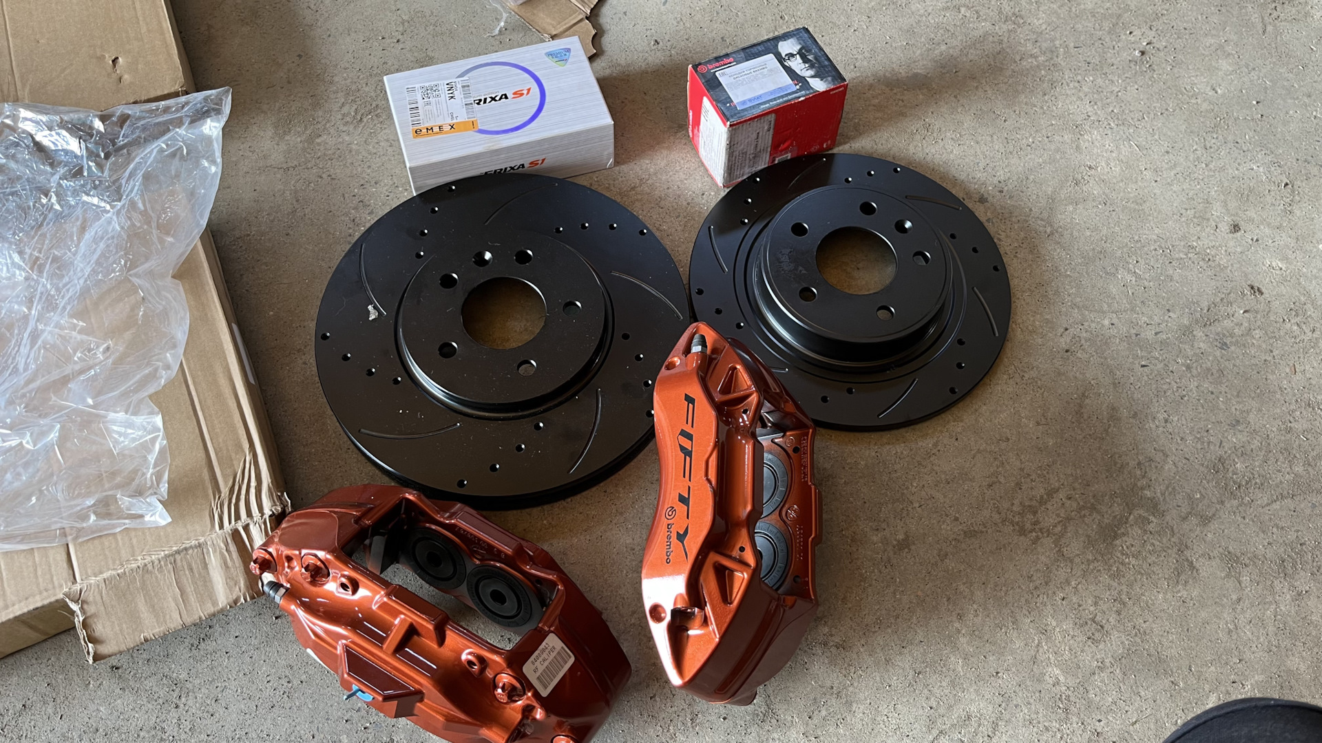 ￼ BREMBO 9944214. A 297 423 0500 BREMBO.