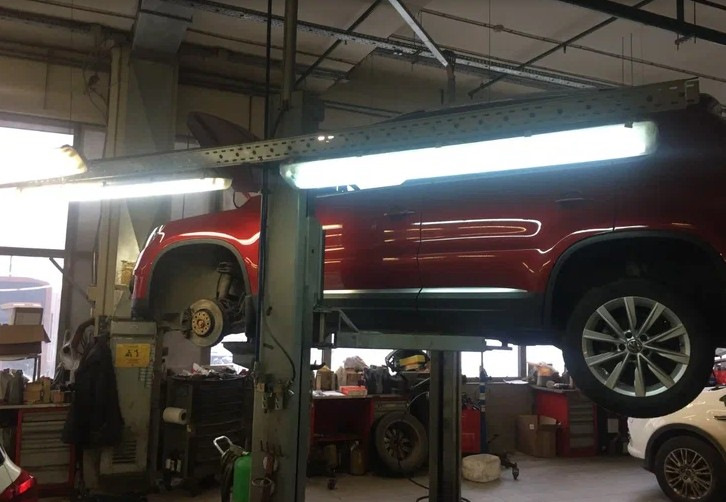 Меняли колесо на моем Volkswagen Touareg — DRIVE2