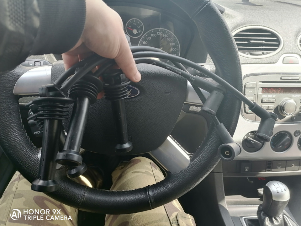 Высоковольтные провода — Ford Focus Hatchback II, 1,6 л, 2007 года ...