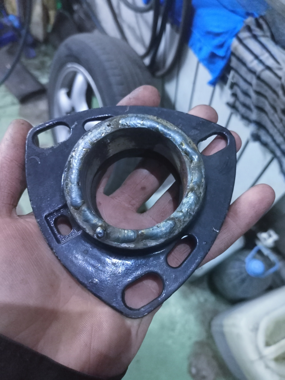 Фото в бортжурнале Audi A6 (C4)