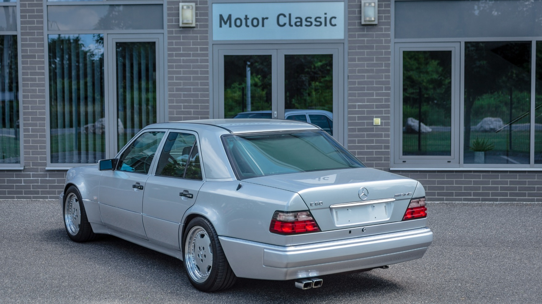 W124 e500 AMG