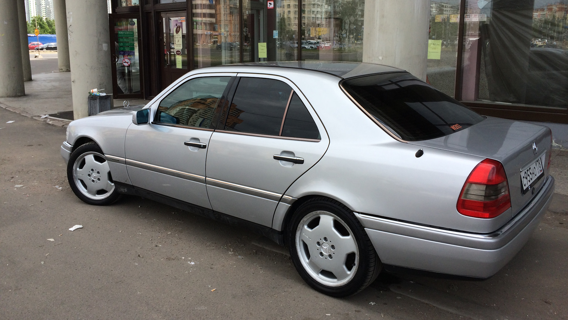 Mercedes-Benz C-class (W202) 2.8 бензиновый 1994 | Старый верный друг на  DRIVE2