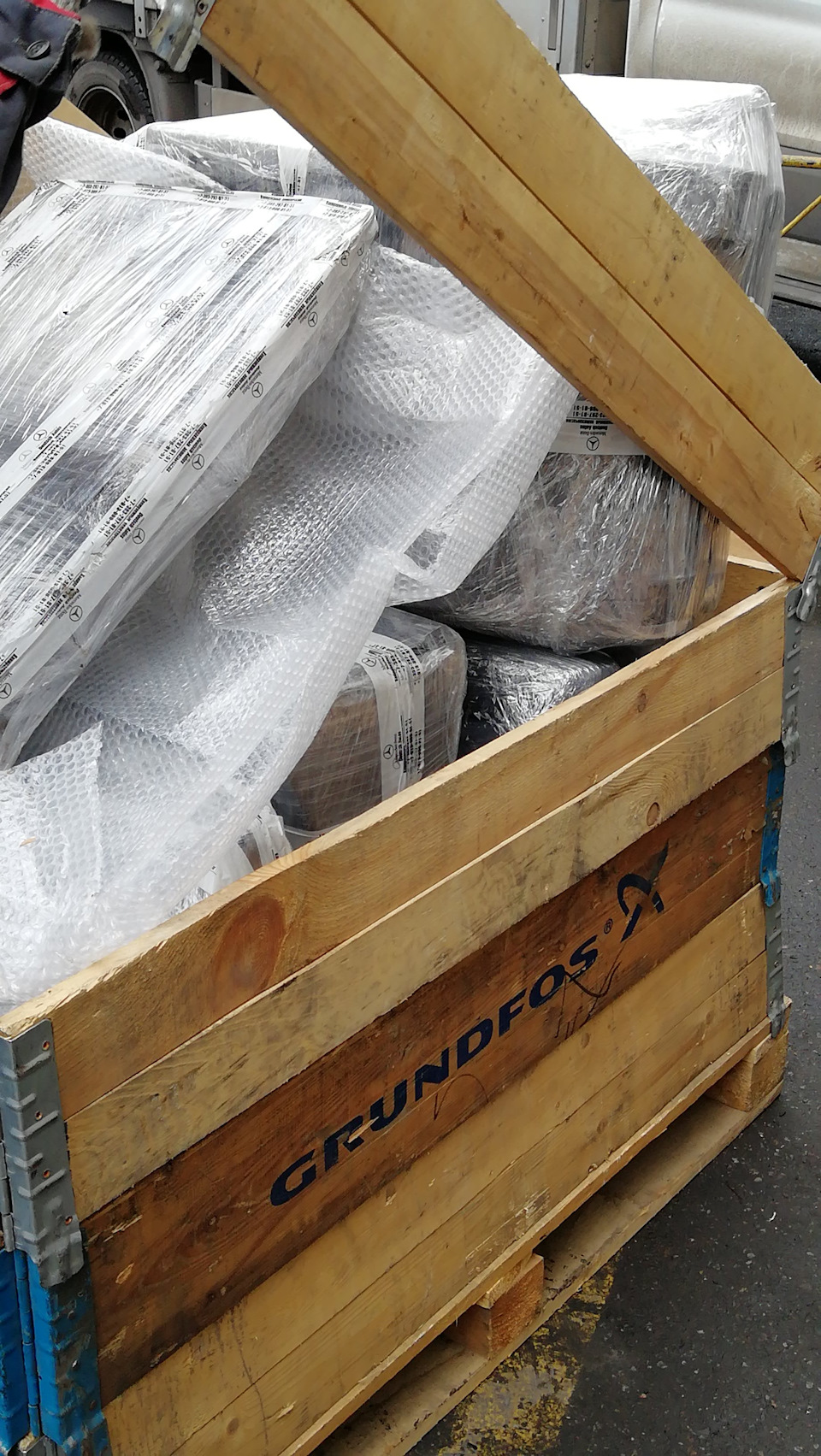 разборная обрешётка транспортной компании — Mercedes-Benz Sprinter (2G)