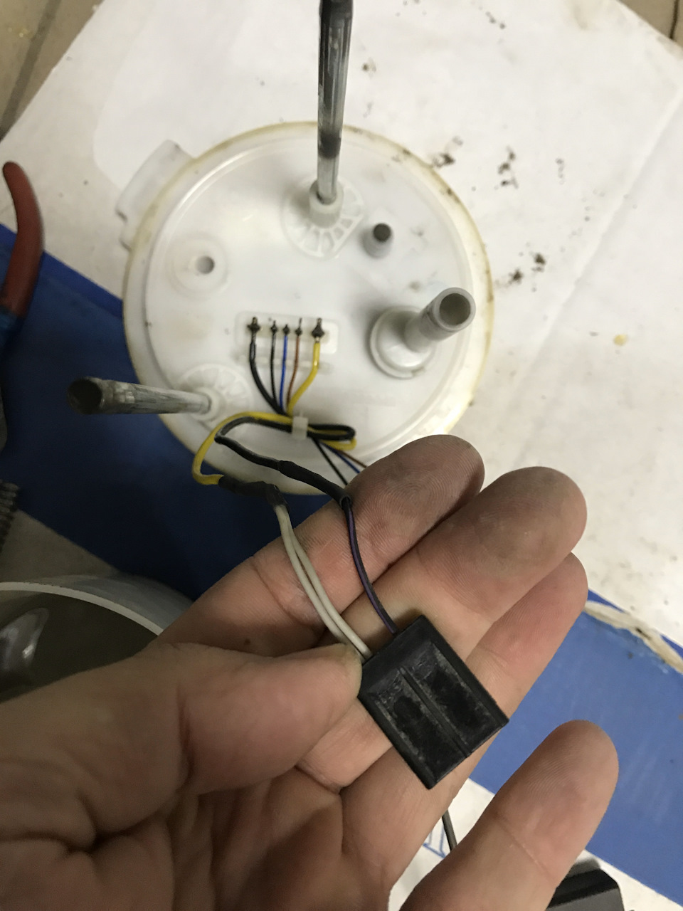 Бензонасос Бош ( переделка ) — Skoda Octavia A5 Mk2, 1,6 л, 2013 года ...