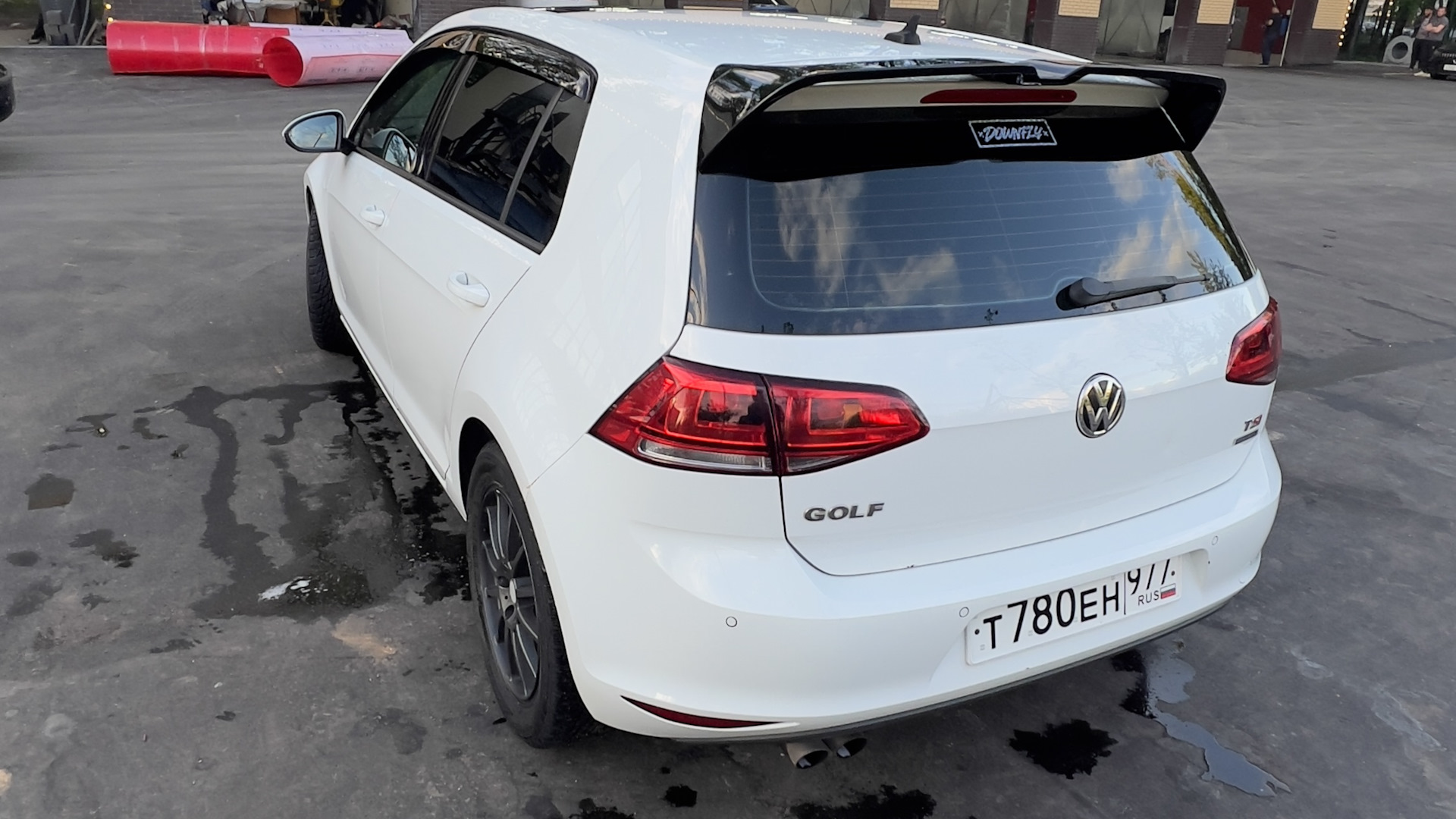 Volkswagen Golf Mk7 1.4 бензиновый 2013 | Белый медведь на DRIVE2