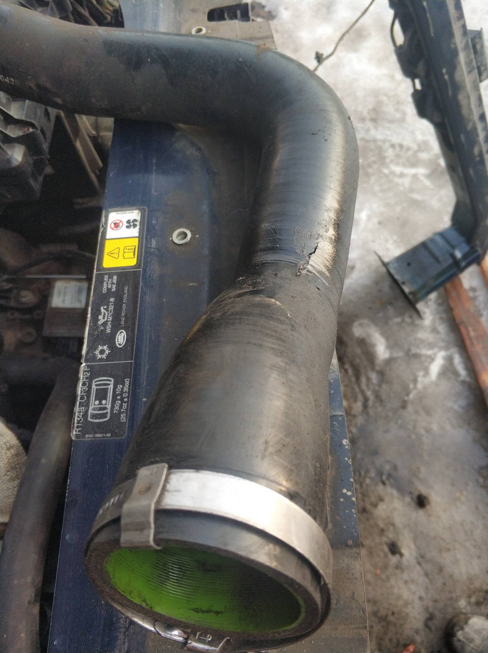 Лопнул патрубок кар пайп, прожил 1,5 года — Land Rover Freelander 2, 2 ...