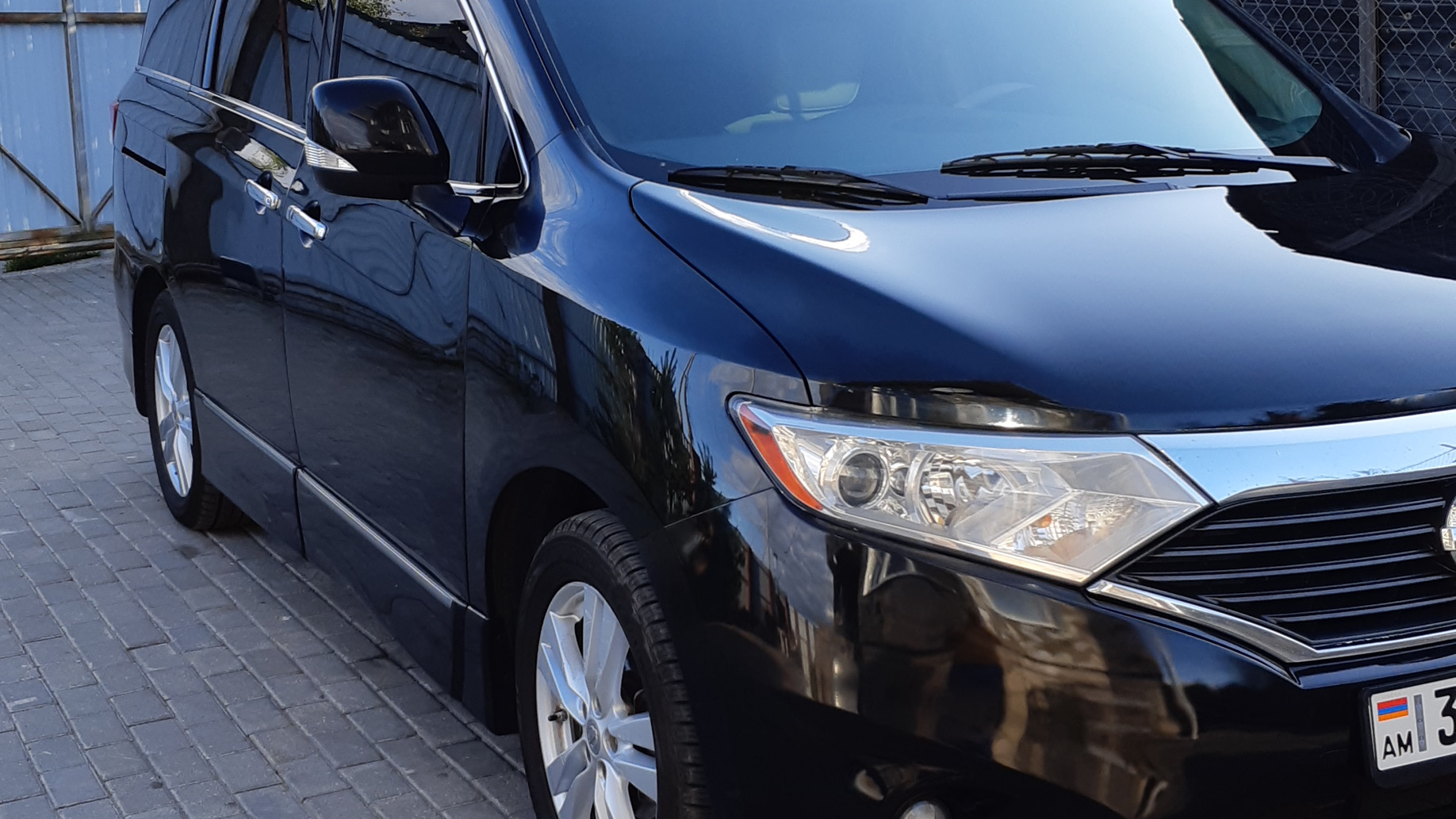 2019 best sale nissan minivan