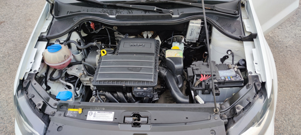 Замена ремня грм Фольксваген поло седан — Volkswagen Polo Sedan, 1,6 л ...