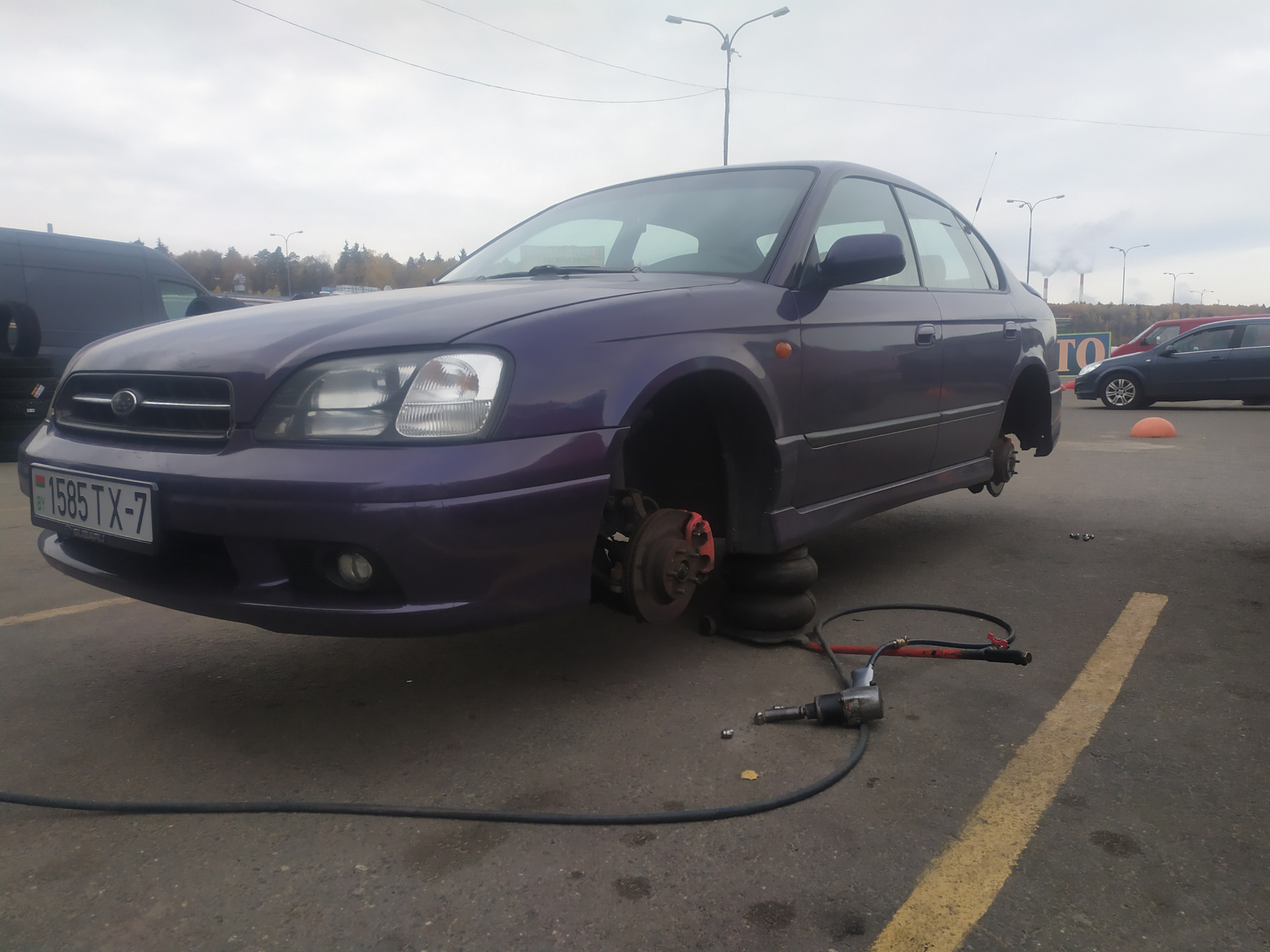 Переобулся (в смысле резины, а не в другом) — Subaru Legacy (BE/BH/BT), 2,5  л, 1999 года | шины | DRIVE2