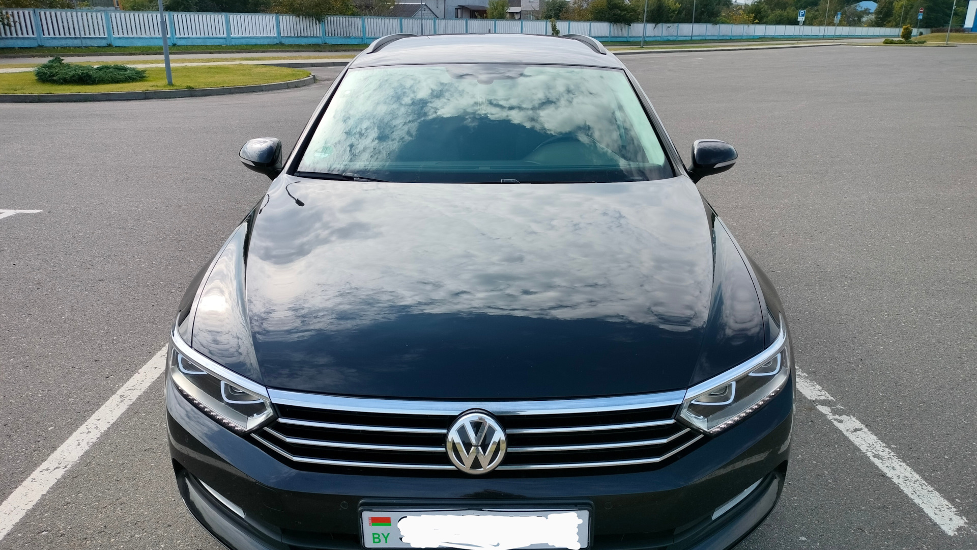 Продажа Volkswagen Passat B8 2018 (дизель, МКПП) — с историей обслуживания  — DRIVE2.RU