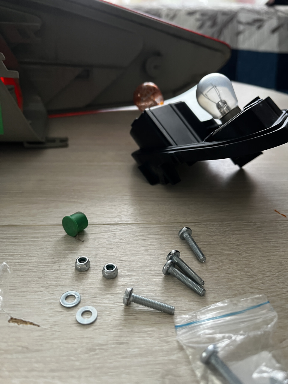 Народная болячка- масса задних фонарей — Renault Fluence, 2 л, 2012 ...