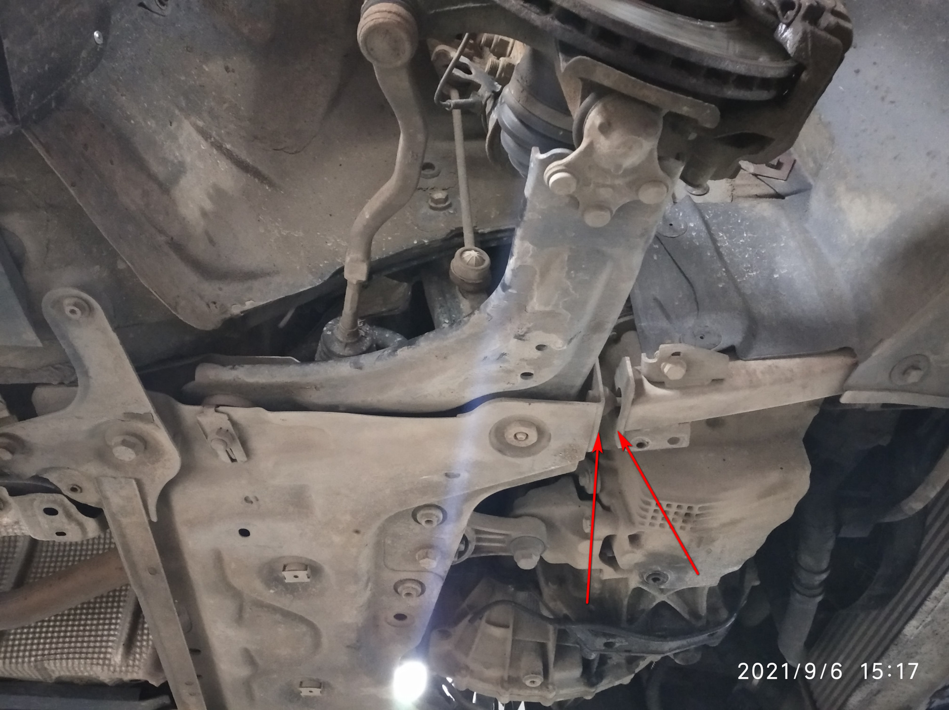 Неопознанный стук в подвеске на мелких неровностях Renault Laguna III ...