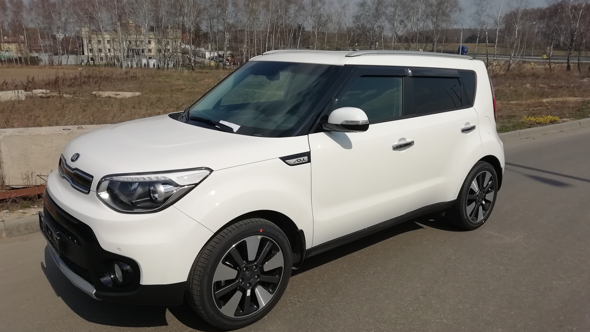 KIA Soul (2G) 1.6 бензиновый 2019 | Белая 