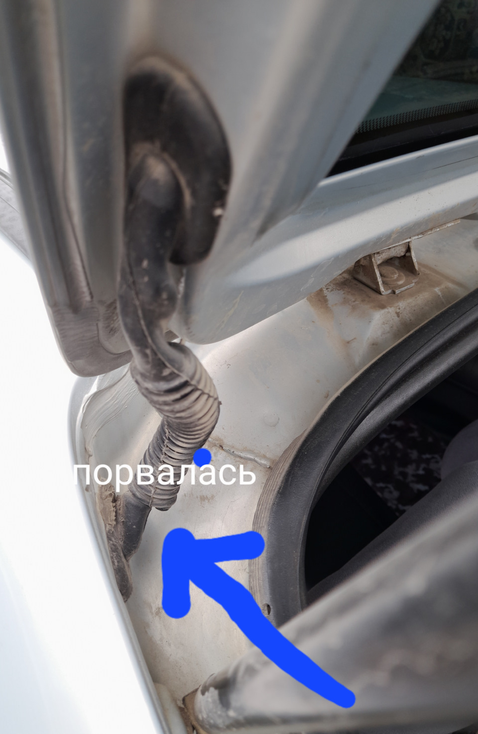 Гофра — Renault Megane I, 1,4 л, 2001 года | своими руками | DRIVE2