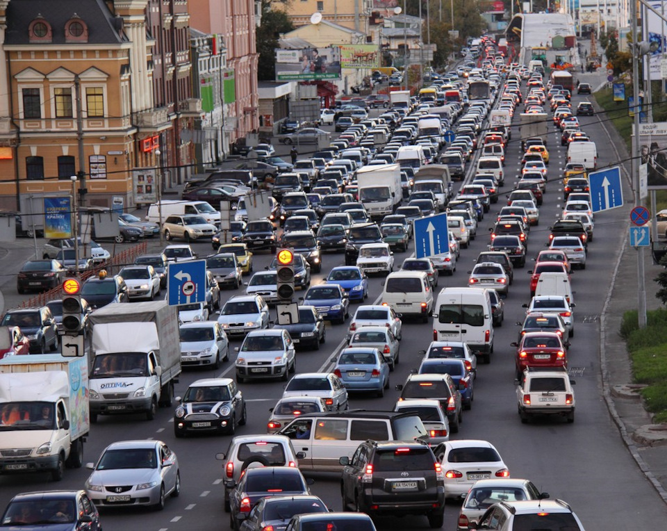 Можно ли вложить деньги в автомобиль. Смотреть фото Можно ли вложить деньги в автомобиль. Смотреть картинку Можно ли вложить деньги в автомобиль. Картинка про Можно ли вложить деньги в автомобиль. Фото Можно ли вложить деньги в автомобиль