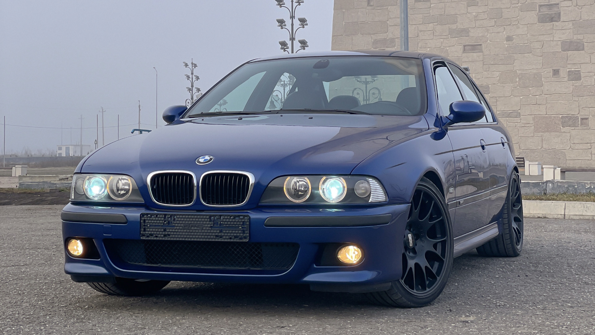 BMW M5 (E39) 4.9 бензиновый 2001 | «Ваха» на DRIVE2