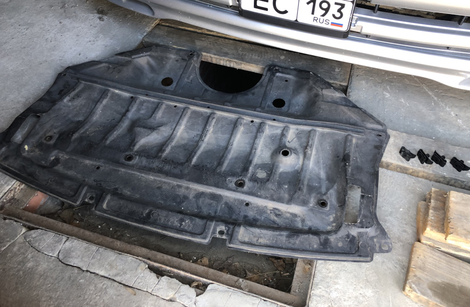 Защита двигателя, переезд в гараж — Toyota Mark II (100), 2,5 л, 1997 ...