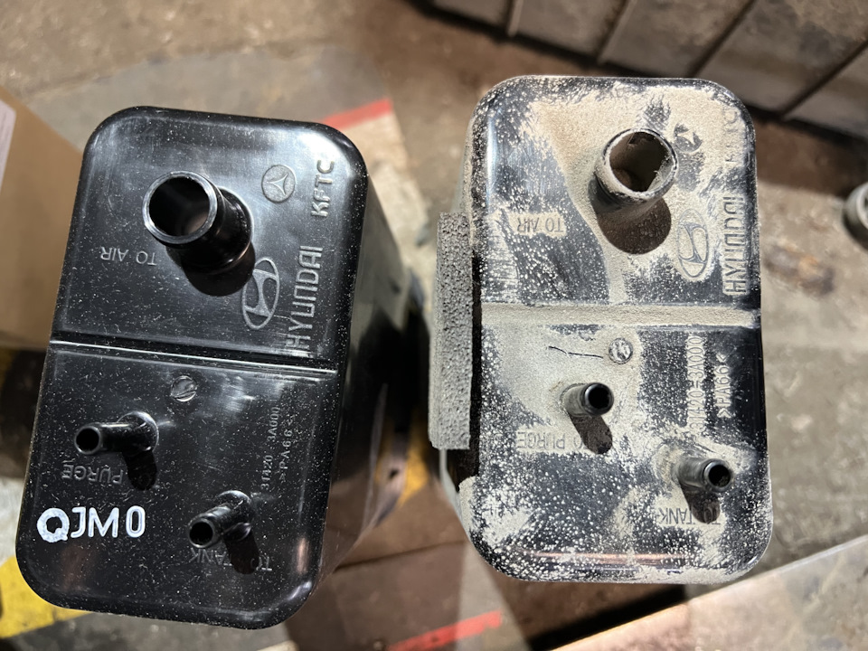 Замена абсорбера на оригинальный. Родной 200к и 20 лет никто не трогал ...