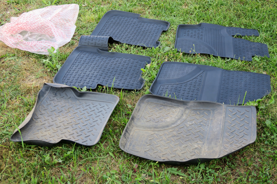 Фото в бортжурнале Mazda 3 (1G) BK