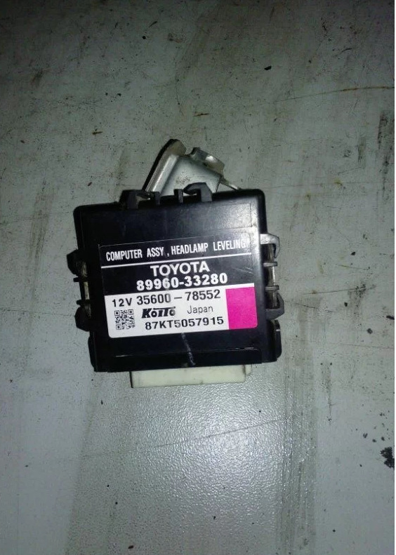 Фото в бортжурнале Toyota Corolla (140/150). Запчасти на фото: 8996033280