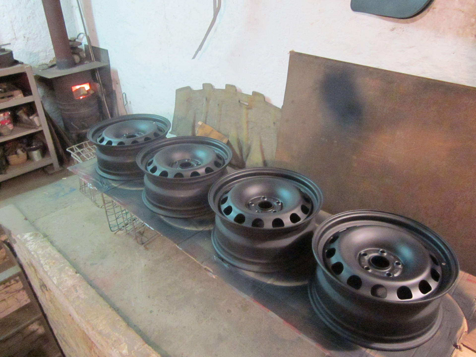 Покраска стальных дисков — Audi 100 (C4), 2,8 л, 1991 года | колёсные ...