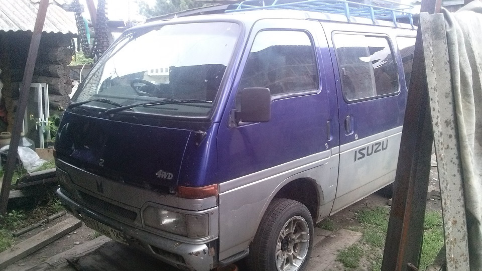 Isuzu Fargo (I) 2.8 дизельный 1991 | на DRIVE2