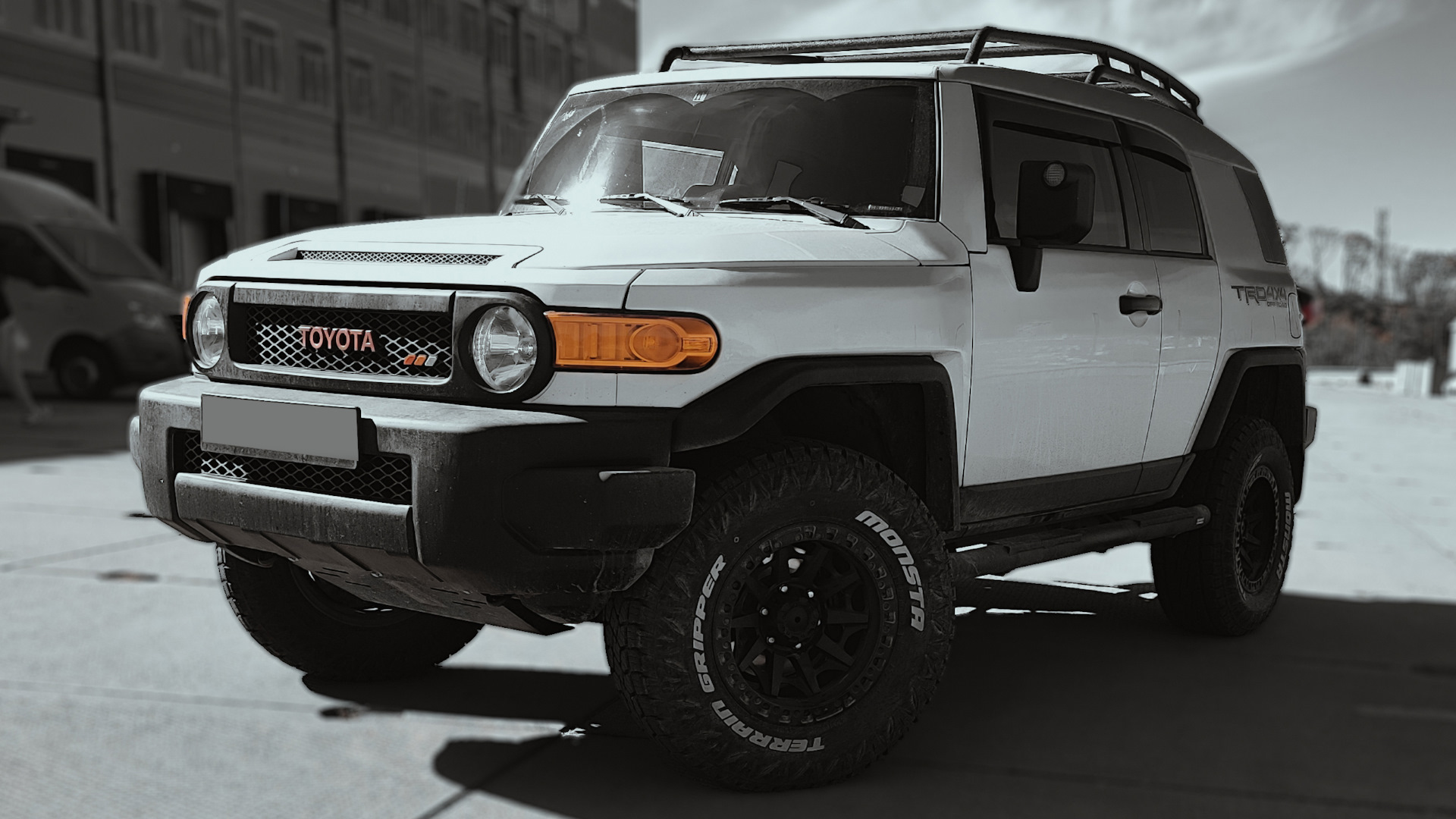 Toyota FJ Cruiser 4.0 бензиновый 2008 | Нежданный ребенок :D на DRIVE2