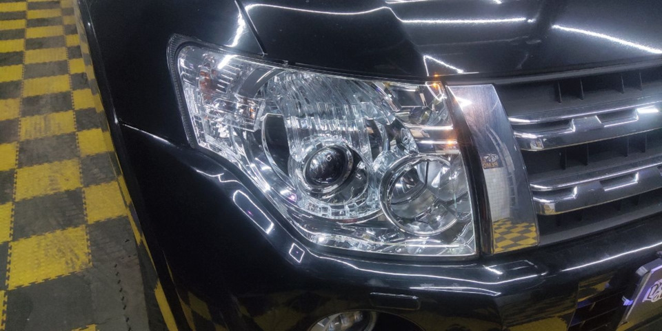 Фары паджеро 4 — Mitsubishi Pajero (4G), 3 л, 2014 года | тюнинг | DRIVE2