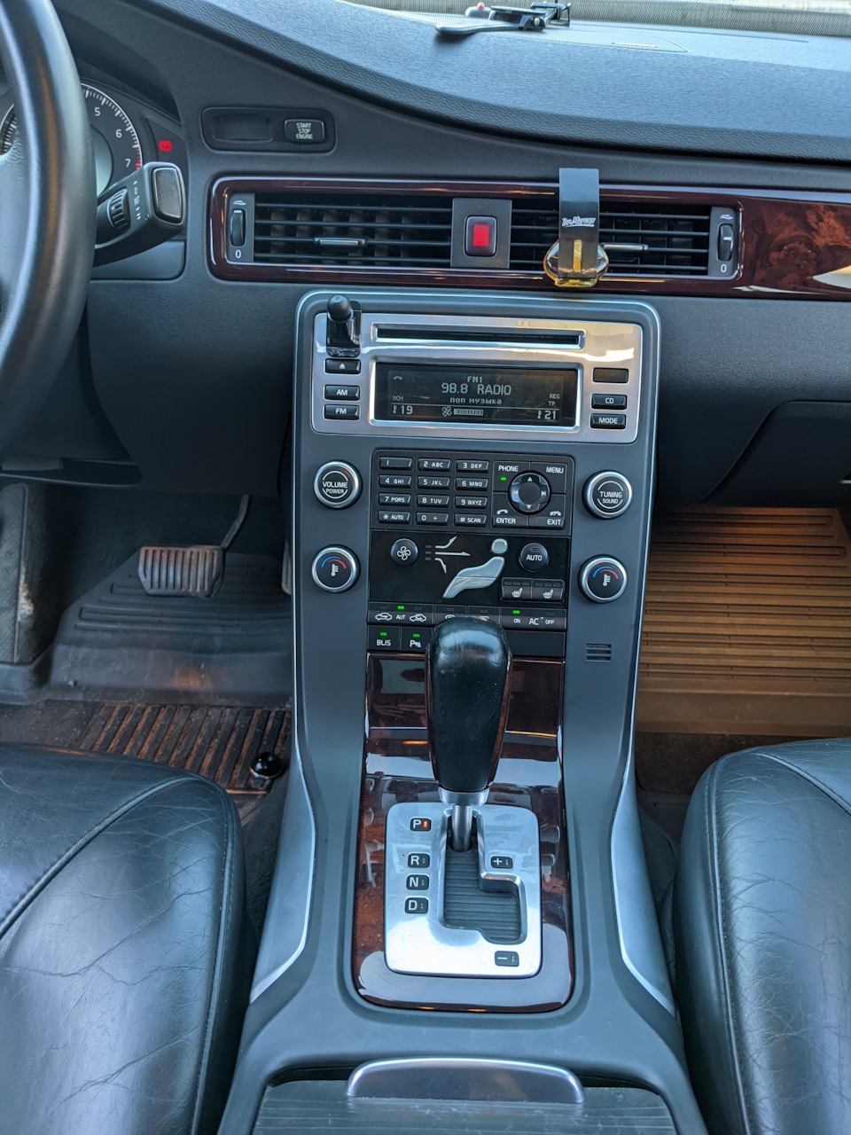 После — Volvo S80 (2G)