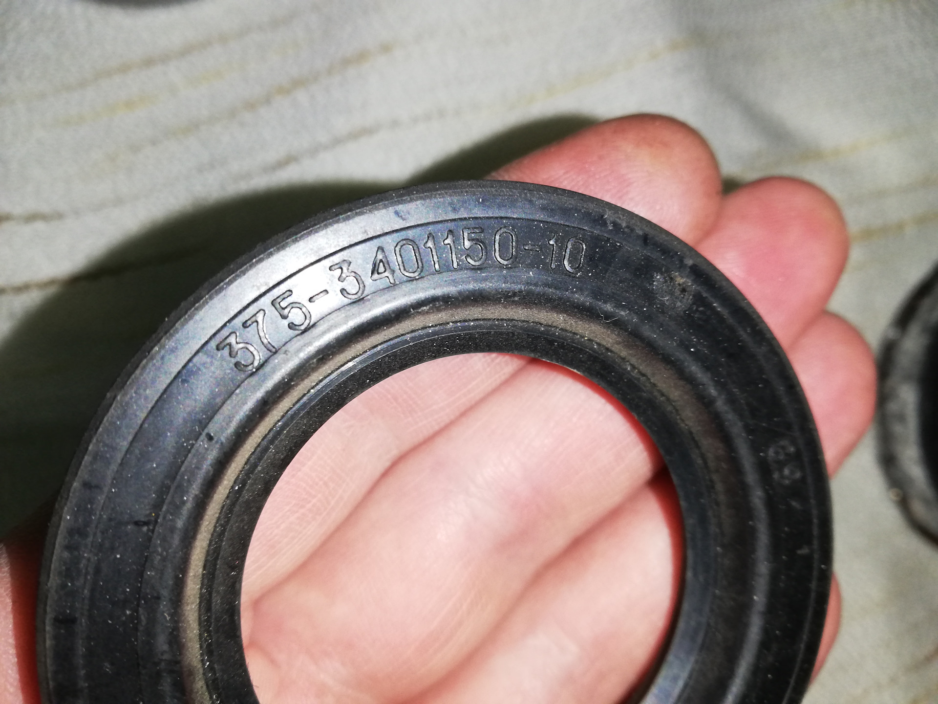 сальник 240-1002305 коленвала задний. манжета для стиральной машины lg rweb34548. манжета 1. номера сальников. номер манжета.