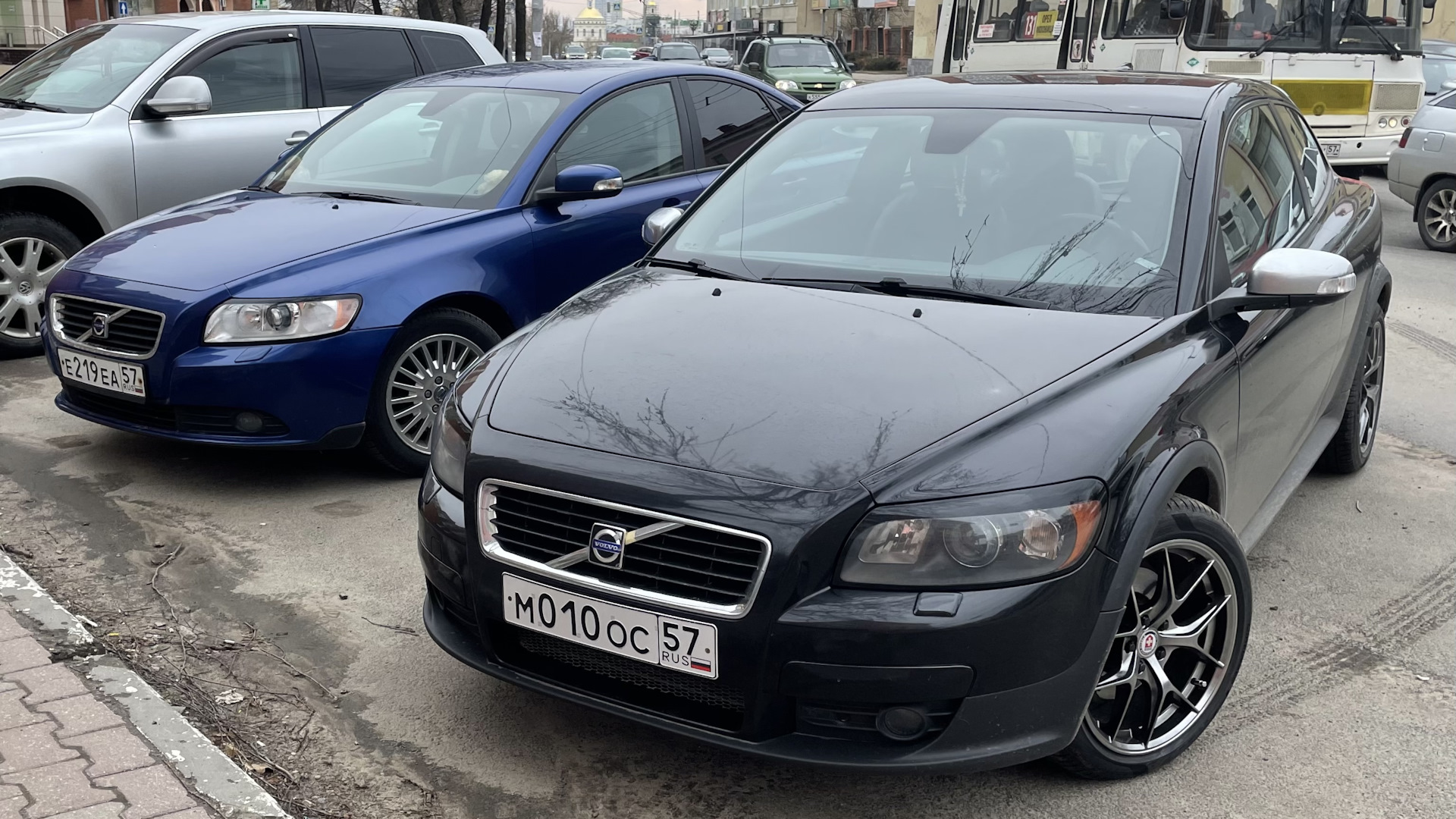 Volvo C30 2.5 бензиновый 2008 | T5 Ilsa Faust на DRIVE2