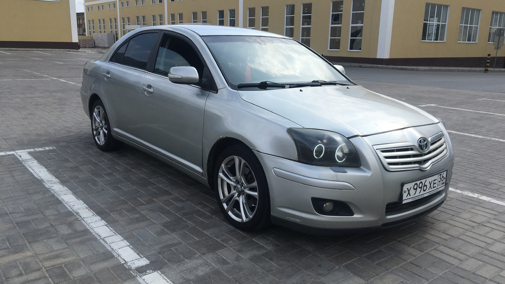 Тойота Авенсис 2 Рестайлинг. Toyota Avensis серый. Avensis Toyota 2 серый. Тойота Авенсис 4872005020.