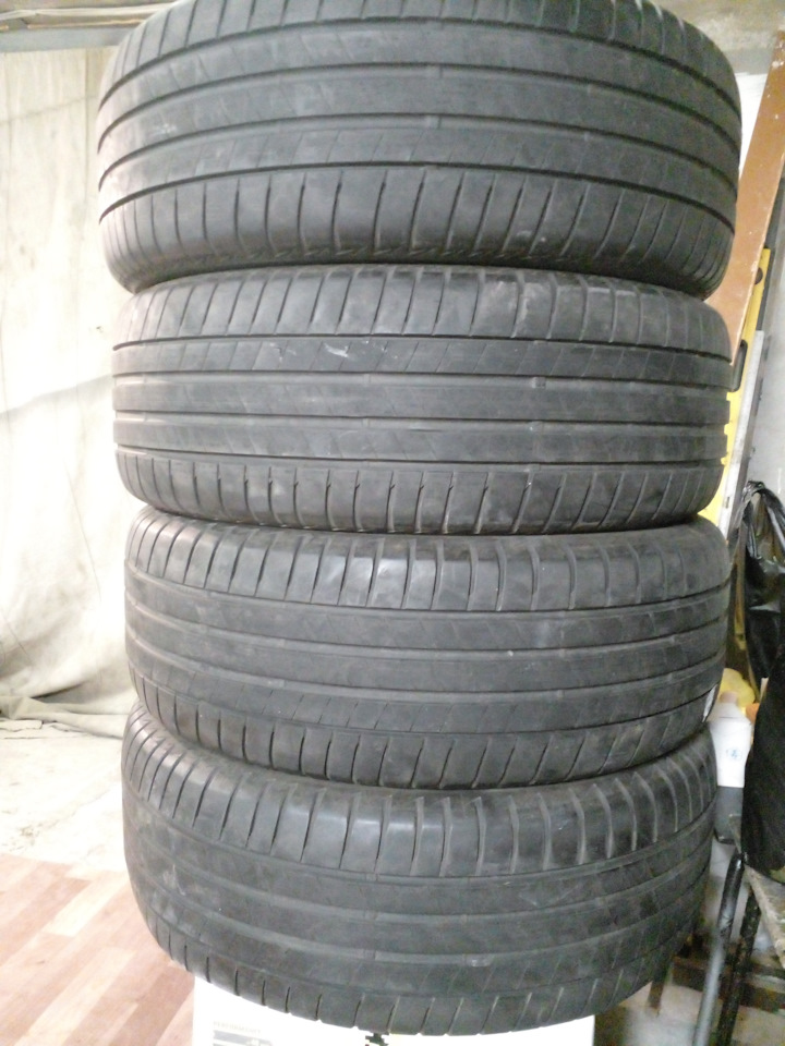 Шины летние Bridgestone 225/60 R17 на Audi A6 (C8), Subaru Outback (BR ...
