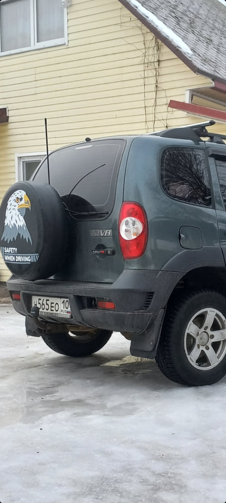 Антенна радиостанции си-би на нива шевроле — Chevrolet Niva, 1,7 л, 2010  года | просто так | DRIVE2