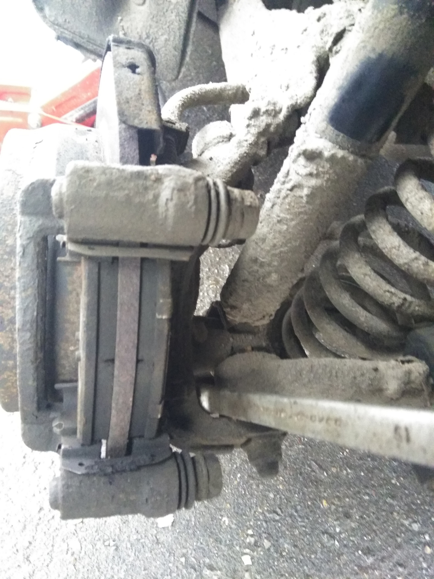 Замена и регулировка колодок ручного тормоза KIA Ceed 2010. — KIA Ceed ...