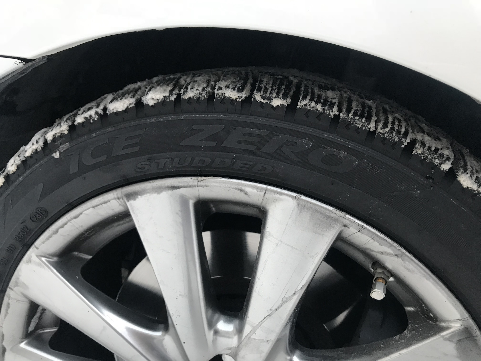 Высокие шины. Lexus is 250 Pirelli Ice Zero обзор.