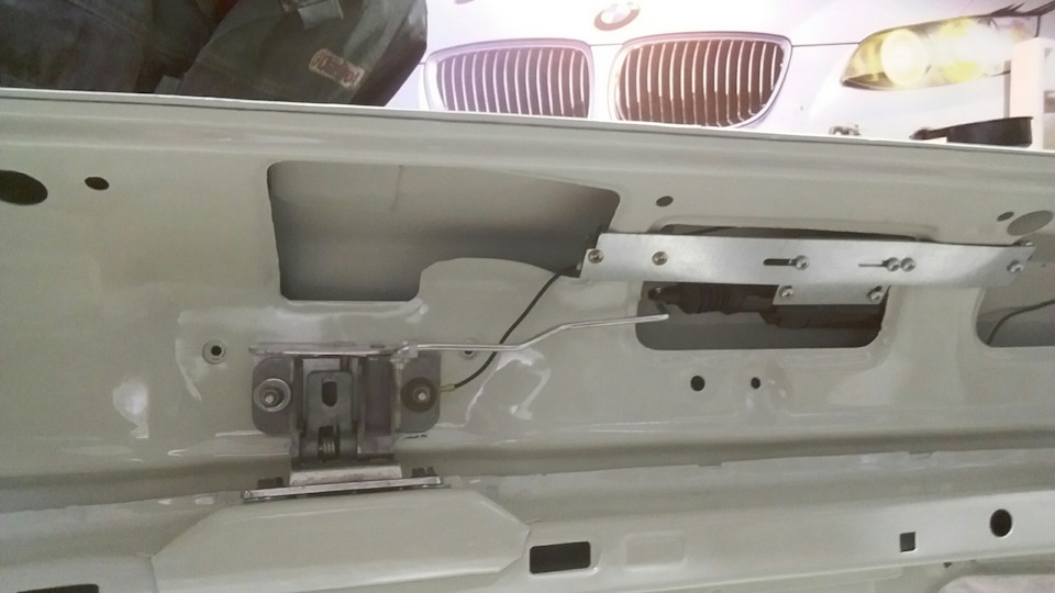 Электрозамок багажника. Установка — Lada 2109, 1,6 л, 1989 года ...