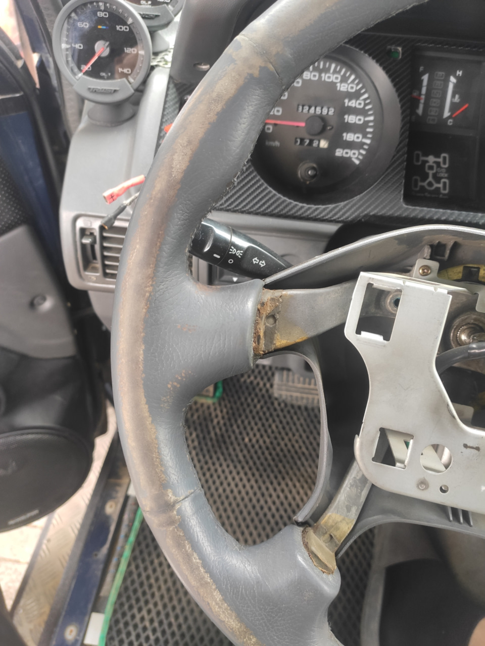 Как снять руль pajero