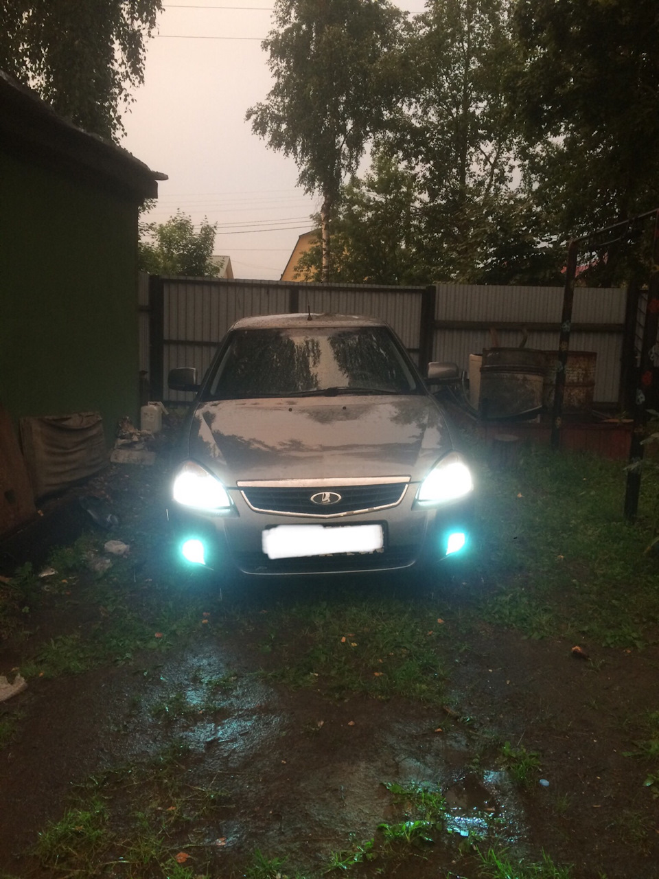 Бампер se — Lada Приора хэтчбек, 1,6 л, 2011 года | запчасти | DRIVE2