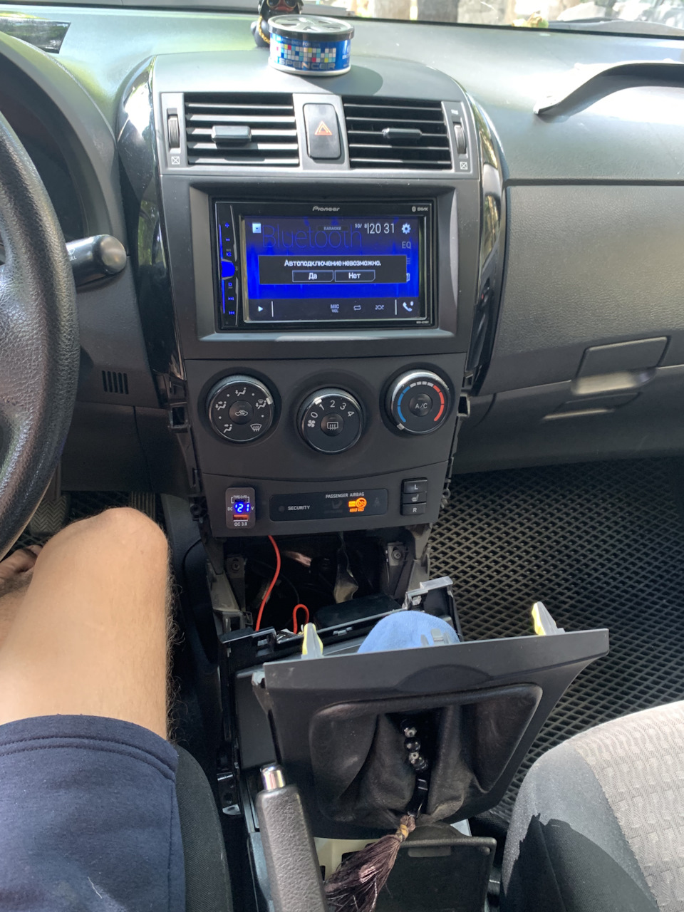 USB адаптер вместо заглушки — Toyota Corolla (140/150), 1,4 л, 2008 ...