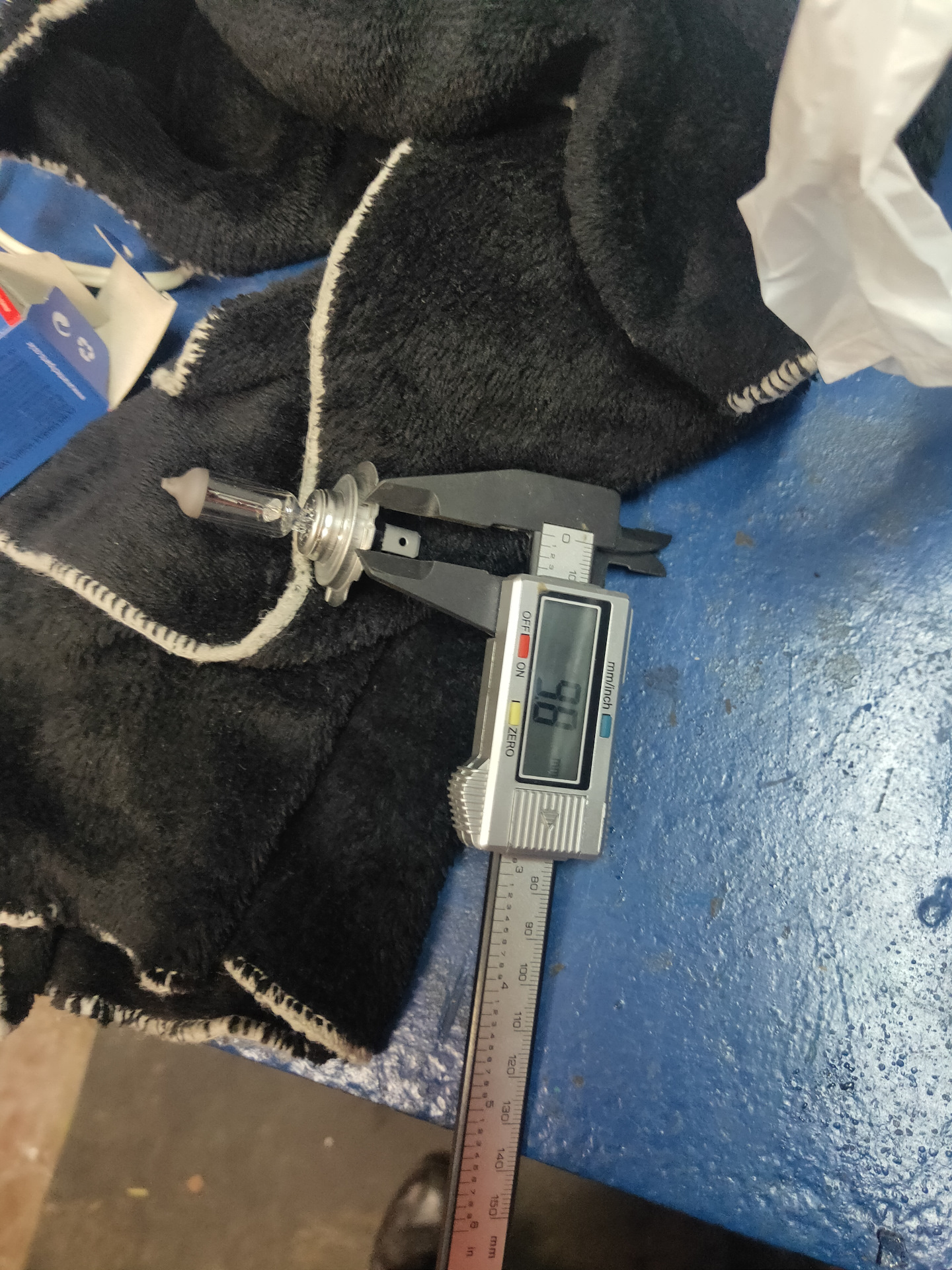 лампы Н18 вместо Н7 — Hyundai i30 (1G), 1,6 л, 2009 года | своими ...