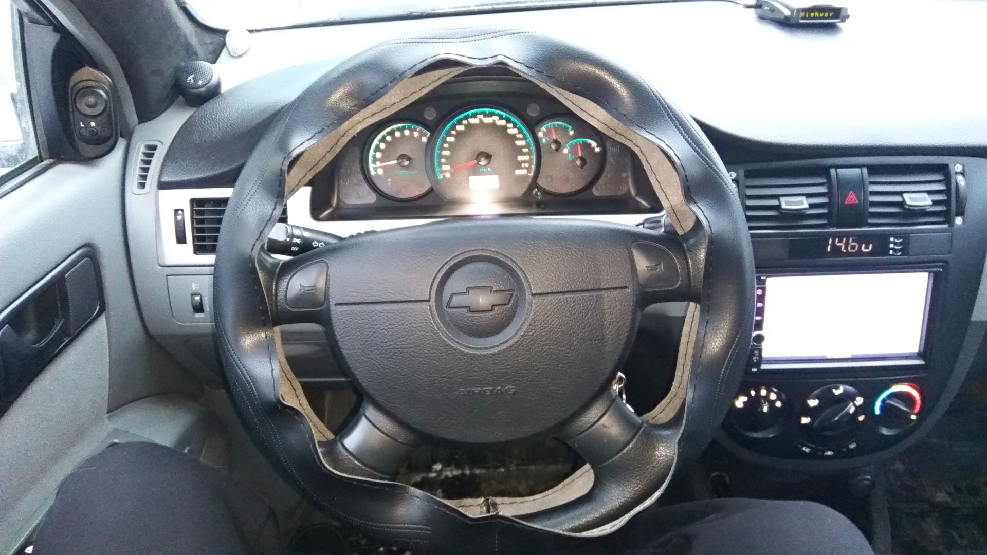 Руль в кожу китайского дракона 🐲 — Chevrolet Lacetti Sedan, 1,4 л, 2011 ...