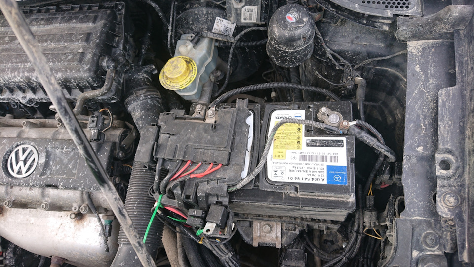 Купил гелевый акб на поло — Volkswagen Polo Sedan, 1,6 л, 2012 года ...