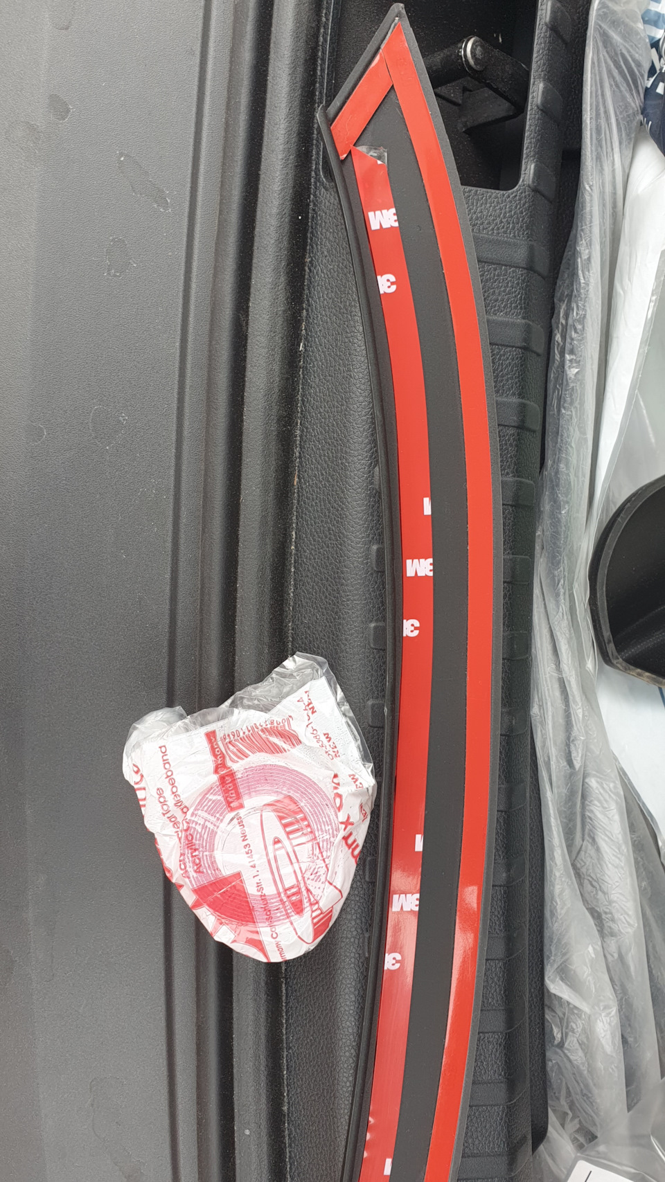 Пластик над арками или Продлим жизнь крыльям — Skoda Karoq, 1,4 л, 2021 ...